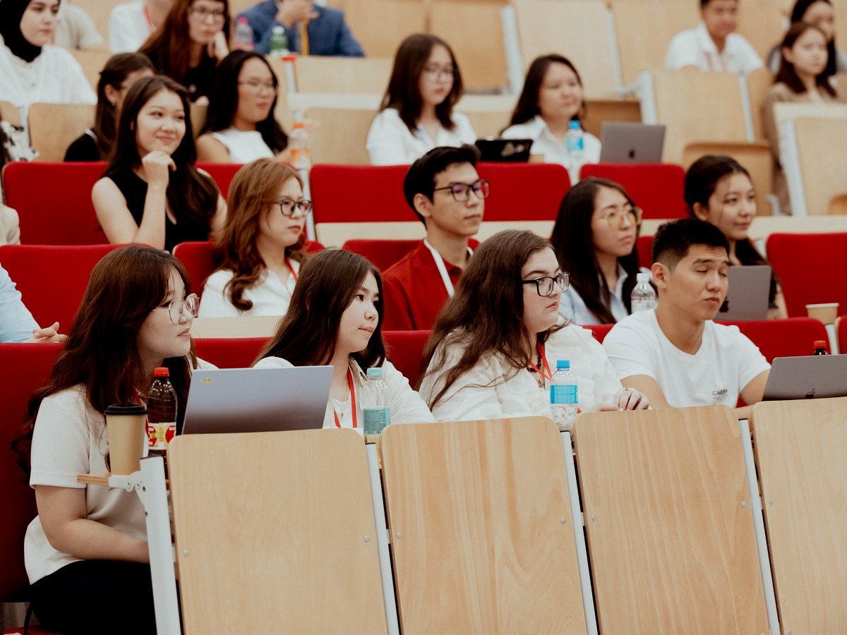 Students attending a Summer School lecture